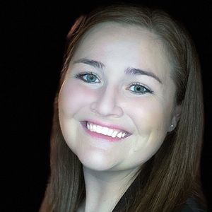 Meet your Posher, Alie